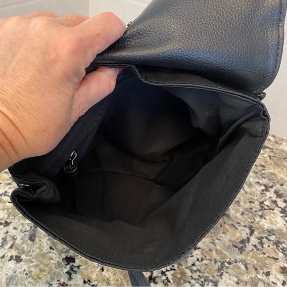 Botkier New York Mini Trigger Backpack Black - Picture 8 of 12